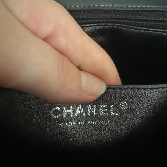 NWOT Authentic CHANEL single flap bag - Picture 11 of 13